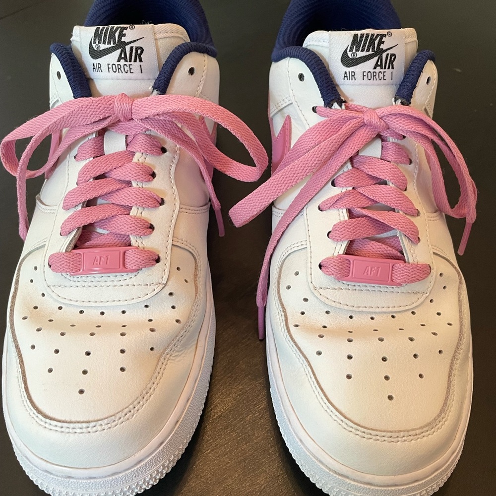 Nike Air Force 1 size 7.5